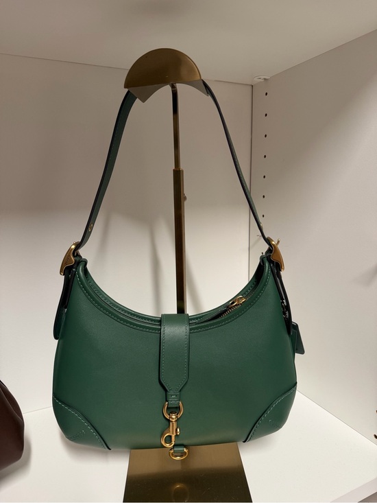 Coach Handbags - Coach Hamptons Hobo - 2005 re-edition